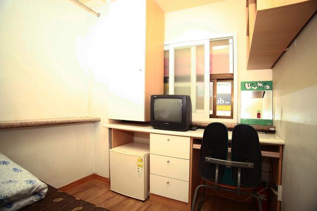 E Livingtel Guest house